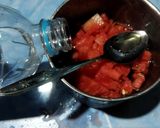 Foto langkah ke 2 dari resep Es sirup semangka.