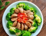 Foto langkah ke 8 dari resep Brokoli Bakso Saus Tiram.