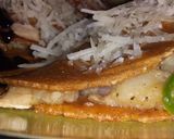 Foto del paso 4 de la receta: Tortillas de papa, atún y cebolla en sandwichera