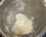 Foto langkah ke 3 dari resep Poached Egg (Telur Apung).