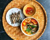 Hình bước làm 8 của món Canh Măng Chua Nấu Cá Ngạnh Nguồn
