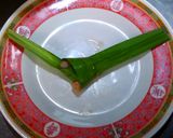 รูปขั้นตอนการทำที่ 4 ของ ไก่ห่อใบเตย