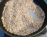 Foto del paso 2 de la receta: Granola en sartén 😁