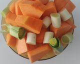 Foto del paso 1 de la receta Crema de calabaza 🎃y zanahorias 🥕 con garbanzos crujientes