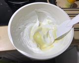 Foto langkah ke 3 dari resep Fluffy Pancake simple ingredients, no baking powder.