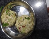 A picture of step 5 of Sabudana vada.