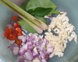 Foto langkah ke 1 dari resep Tuna Suwir Pedas.