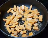 A picture of step 1 of Sweet potato breakfast salad.