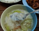 Foto langkah ke 8 dari resep Sup Labu Air Bihun.