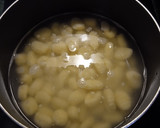 Foto del paso 7 de la receta: Ñoquis en salsa de cuatro quesos con nueces