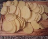Foto del paso 3 de la receta: Pollo relleno c/salsa de champiñones y papas al horno