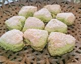 Foto langkah ke 8 dari resep Kukis kelapa pandan.