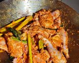 Foto langkah ke 5 dari resep 196. Ayam Woku.