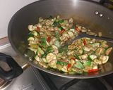 Foto langkah ke 4 dari resep Tumis jengkol terong.
