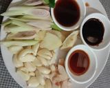 รูปขั้นตอนการทำที่ 1 ของ ไก่รวนสมุนไพร เฮงเฮงเฮง