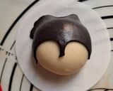 Foto langkah ke 5 dari resep Bakpao Karakter Pinguin.