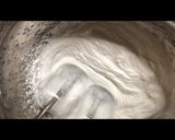 A picture of step 3 of Chocolate mousse.