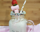 Foto del paso 6 de la receta: Milkshake o Batido de  fresa + frambuesa y brownie!!!