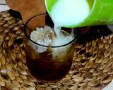 Foto langkah ke 2 dari resep Es Susu Regal.