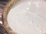 طريقه عمل الزبده من قشطه الحليب