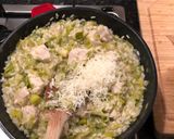 A picture of step 6 of Chicken, mushroom & leek risotto.
