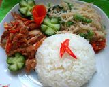 Foto langkah ke 6 dari resep Vegetables salad with coconut dressing atau lebih dikenal dengan sayur gudangan/ urap.