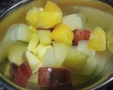 A picture of step 1 of Mix Fruit Chaat.