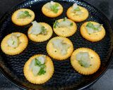 A picture of step 2 of Monaco Biscuit chaat.