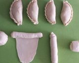 Hình bước làm 1 của món Pâté chaud (Patê nóng)