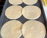 A picture of step 5 of Tuna Empanada.