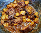 Foto del paso 9 de la receta: Estofado de Solomillo de Jabalí al Cava
