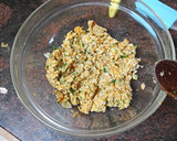 Foto del paso 2 de la receta: Albóndigas de pollo, zanahoria cocida y pan rallado