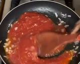 A picture of step 1 of Shakshuka.