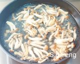 白醬菇菇蛤蜊彩虹麵的食譜步驟6照片