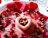 A picture of step 9 of Rose-Rasberry-SemolinaCake.