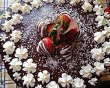 Foto del paso 6 de la receta: Selva negra de vainilla y frutilla