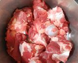 Hình bước làm 1 của món Lẩu bò chanh dây