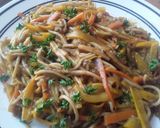 Foto del paso 8 de la receta: Yaki-espaguetti a mi estilo con salsa yakisoba casera...🤔
