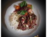 Braised Chicken In Pomegranate And Walnut Sauce recipe step 1 photo