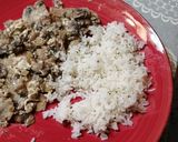 Foto del paso 6 de la receta: Filetes de lomo sobrantes con champis y arroz blanco