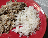 Foto del paso 6 de la receta: Filetes de lomo sobrantes con champis y arroz blanco