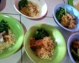 Foto langkah ke 8 dari resep Mie ayam jamur.