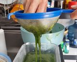 Foto langkah ke 5 dari resep Cincau Jelly Madu.