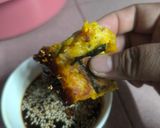 Gambar langkah 7 resipi Telur Dadar Udang Versi Korea.