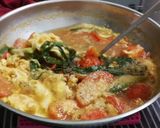 A picture of step 1 of Tomato And Eggs Soup.