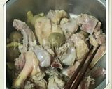 Hình bước làm 2 của món Vịt om sấu