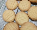 Foto langkah ke 5 dari resep Kue kering (cetak garpu).