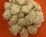 Foto langkah ke 4 dari resep Donat Kentang Gula Halus.