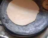 A picture of step 2 of Paneer ka paratha.