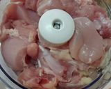 Foto langkah ke 2 dari resep Homemade Chicken Lucheon.